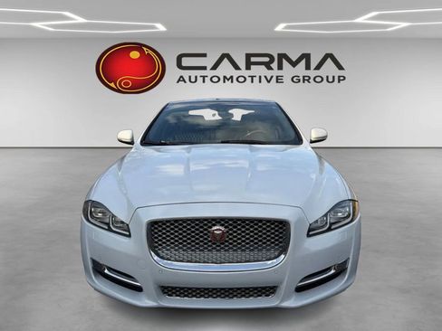 Used 2016 Jaguar XJ L Portfolio RWD image 8
