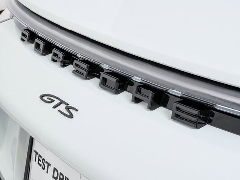 Certified 2022 Porsche 911 Carrera GTS image 35