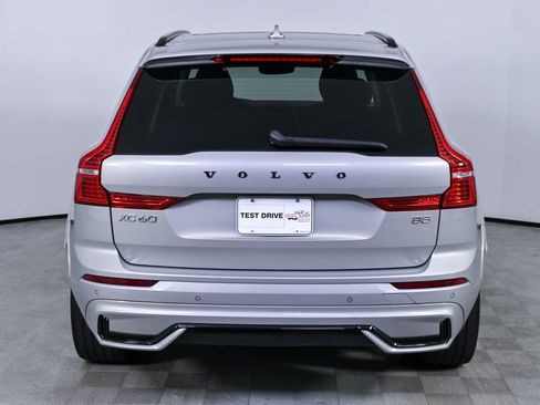 Certified 2023 Volvo XC60 B5 Ultimate image 31