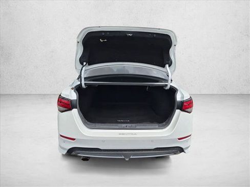 Used 2021 Nissan Sentra SR FWD image 6