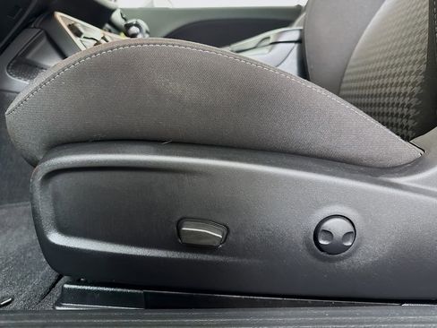 Used 2022 Dodge Challenger R/T w/ Blacktop Package image 16