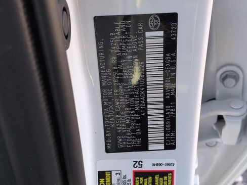 New 2026 Toyota Camry XLE image 32