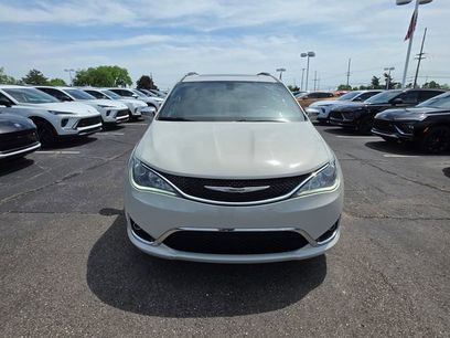 Used 2020 Chrysler Pacifica Limited