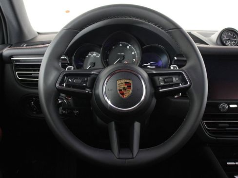 New 2026 Porsche Macan image 12
