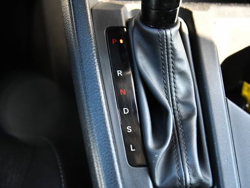 Used 2023 Honda Accord EX image 25