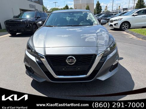 Used 2022 Nissan Altima 2.5 S FWD image 4