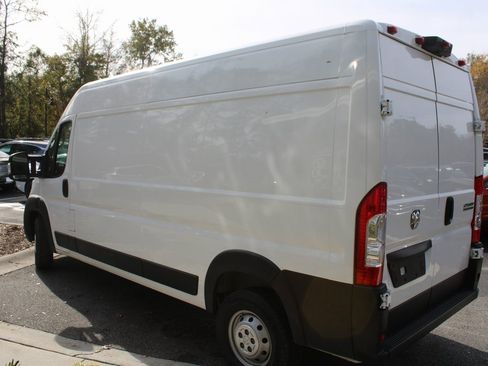 Used 2023 RAM ProMaster 2500 image 22