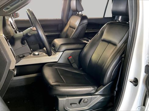 Used 2021 Ford Expedition XLT RWD image 7