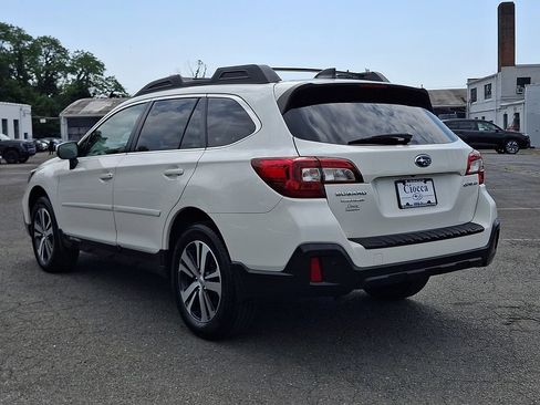 Used 2019 Subaru Outback 2.5i Limited AWD/4WD image 7