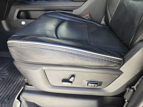 Used 2022 RAM 2500 Limited image 28