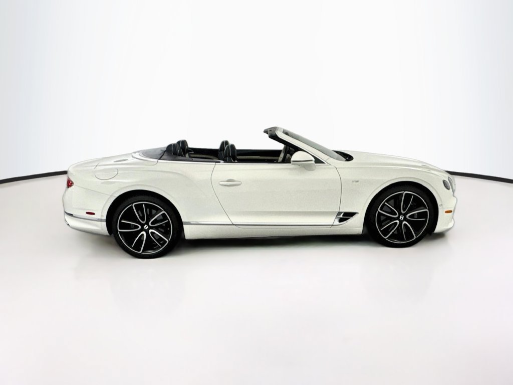 Used 2022 Bentley Continental GT AWD/4WD image 4