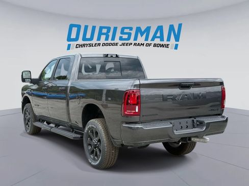 New 2026 RAM 2500 Big Horn AWD/4WD image 4