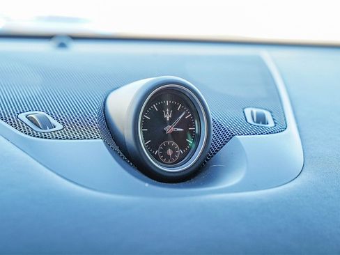 Certified 2022 Maserati Levante Modena S image 19