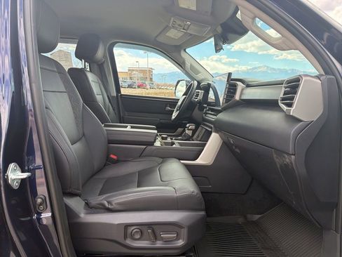 Used 2024 Toyota Tundra Limited AWD/4WD image 28