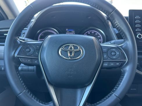 Certified 2021 Toyota Camry SE image 21