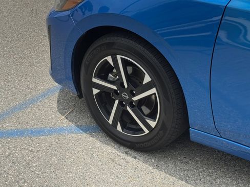Used 2025 Nissan Sentra SV FWD image 29