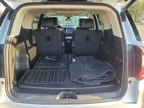 Used 2020 GMC Acadia Denali w/ Trailering Package image 8