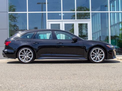 Used 2024 Audi RS 6 performance AWD/4WD image 4