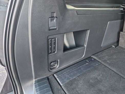 Used 2023 Ford Expedition Max Platinum image 20