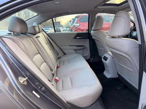 Used 2014 Honda Accord EX-L image 16
