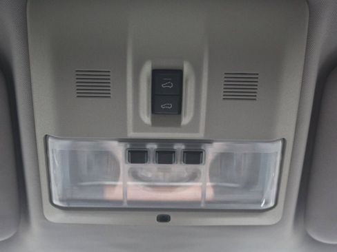 Used 2011 Land Rover LR4 HSE LUX image 38