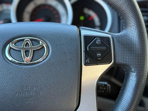 Used 2015 Toyota Tacoma 2WD Access Cab w/ Convenience Package image 28