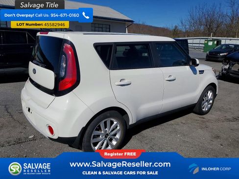 Used 2019 Kia Soul + image 4