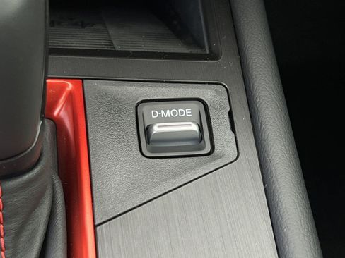 New 2026 Nissan Kicks SR w/ Interior Electronics Package FWD image 12