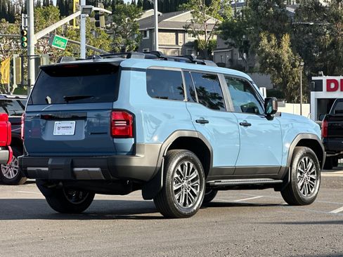 New 2026 Toyota Land Cruiser image 5