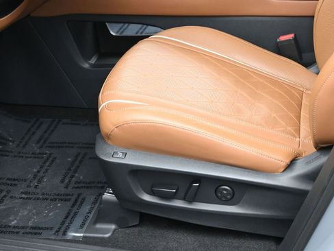 Certified 2025 INFINITI QX60 Autograph w/ Cargo Package image 16