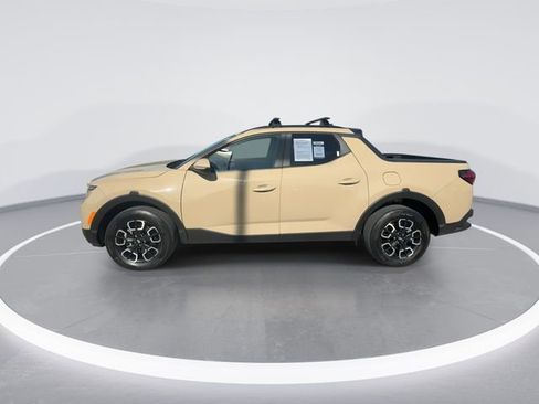 Used 2023 Hyundai Santa Cruz SEL Premium image 5