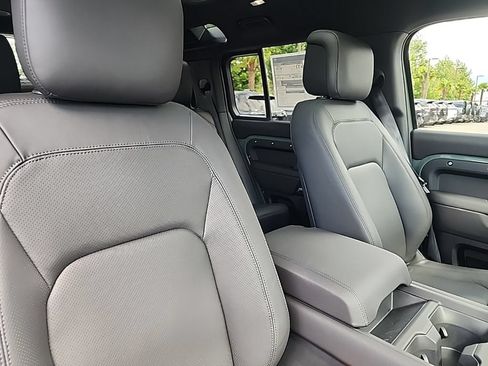 New 2026 Land Rover Defender 110 Trophy Edition AWD/4WD image 21
