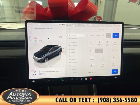 Used 2026 Tesla Model Y 2WD image 28