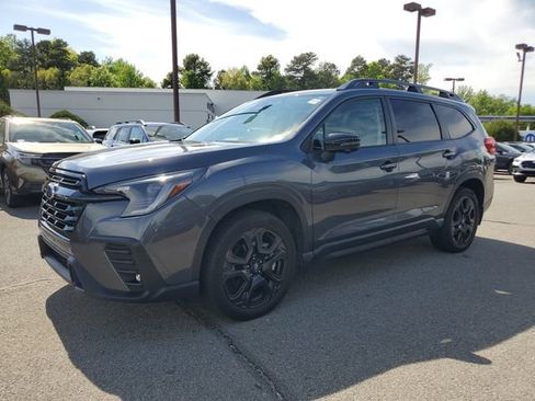 Certified 2023 Subaru Ascent Onyx Edition Limited AWD/4WD image 3