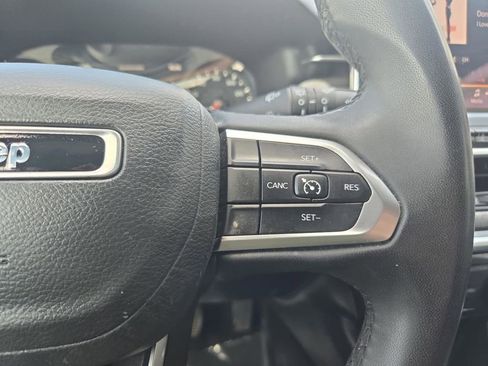 Certified 2024 Jeep Compass Latitude image 23