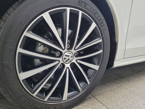 Used 2016 Volkswagen Jetta Sport image 31