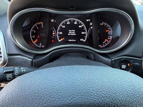 Used 2018 Jeep Grand Cherokee Trailhawk w/ Trailhawk Luxury Group AWD/4WD image 21