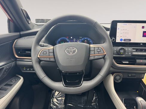 Used 2026 Toyota Grand Highlander AWD Hybrid image 12