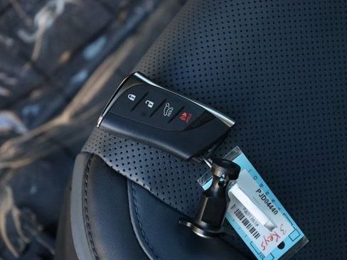 Used 2023 Lexus RZ 450e Premium w/ Technology Package image 28