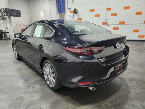 Used 2021 MAZDA MAZDA3 s FWD image 16