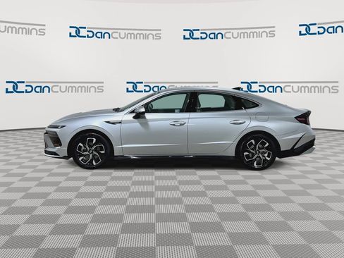 Used 2024 Hyundai Sonata SEL FWD image 5