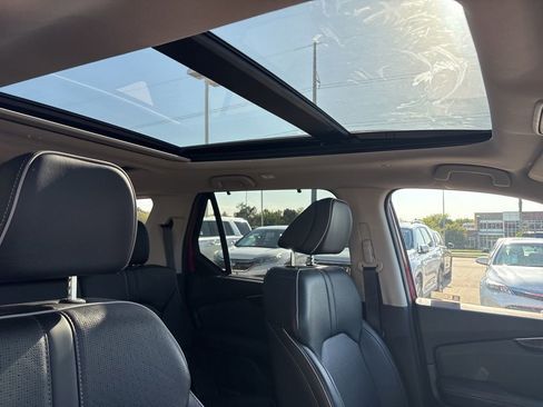 Used 2023 Honda Pilot Elite image 33