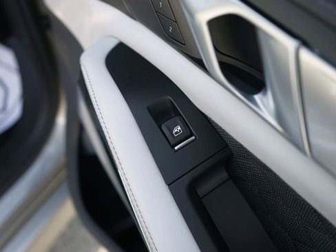 Used 2022 BMW X5 M Competition w/ Ultimate Package image 39