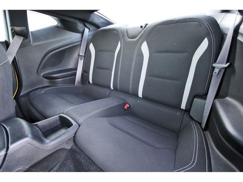 Used 2017 Chevrolet Camaro LT RWD image 12