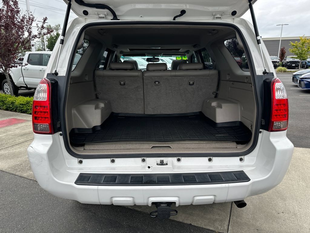 Used 2006 Toyota 4Runner SR5 RWD image 25