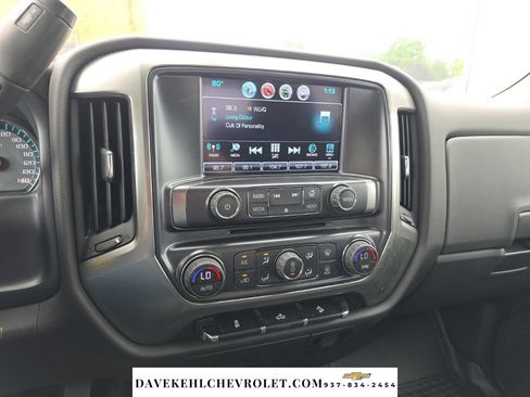 Used 2018 Chevrolet Silverado 1500 LT w/ All Star Edition AWD/4WD image 12