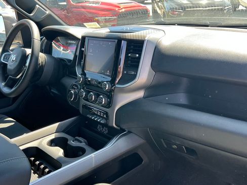 New 2026 RAM 1500 Express AWD/4WD image 14