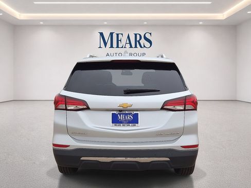 Used 2022 Chevrolet Equinox Premier AWD/4WD image 4