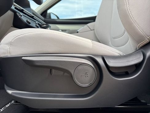 New 2026 Hyundai Tucson SE FWD image 15