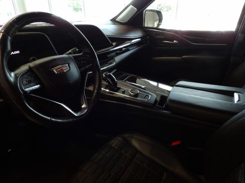 Used 2023 Cadillac Escalade ESV Premium Luxury Platinum w/ LPO, Radiant Package image 19